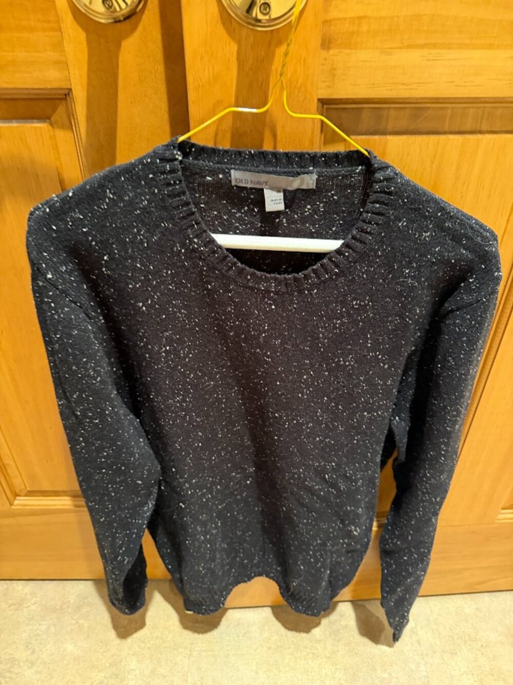 Old Navy Flecks Speckled Donegal Crewneck Black Sweater